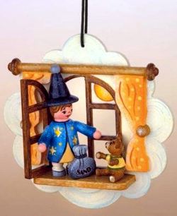 Hubrig, Figuren Baumbehang, 130h4004 als Bestell- und Artikelnummer, Sandmann im Wolkenfenster mit Teddy